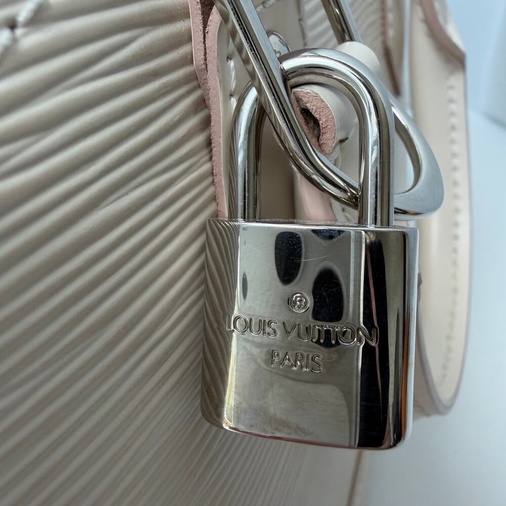 Louis Vuitton Alma BB Epi Quartz White Leather Crossbody Bag M58706 Quiet Luxury - Picture 4 of 16